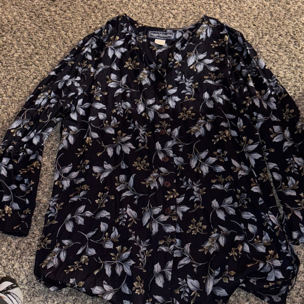 Maggie Mcnaughton Black and White Floral Blouse